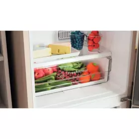 Холодильник Indesit ITR 4200 E
