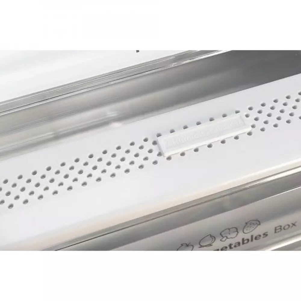 Холодильник Leran CBF 206 W NF