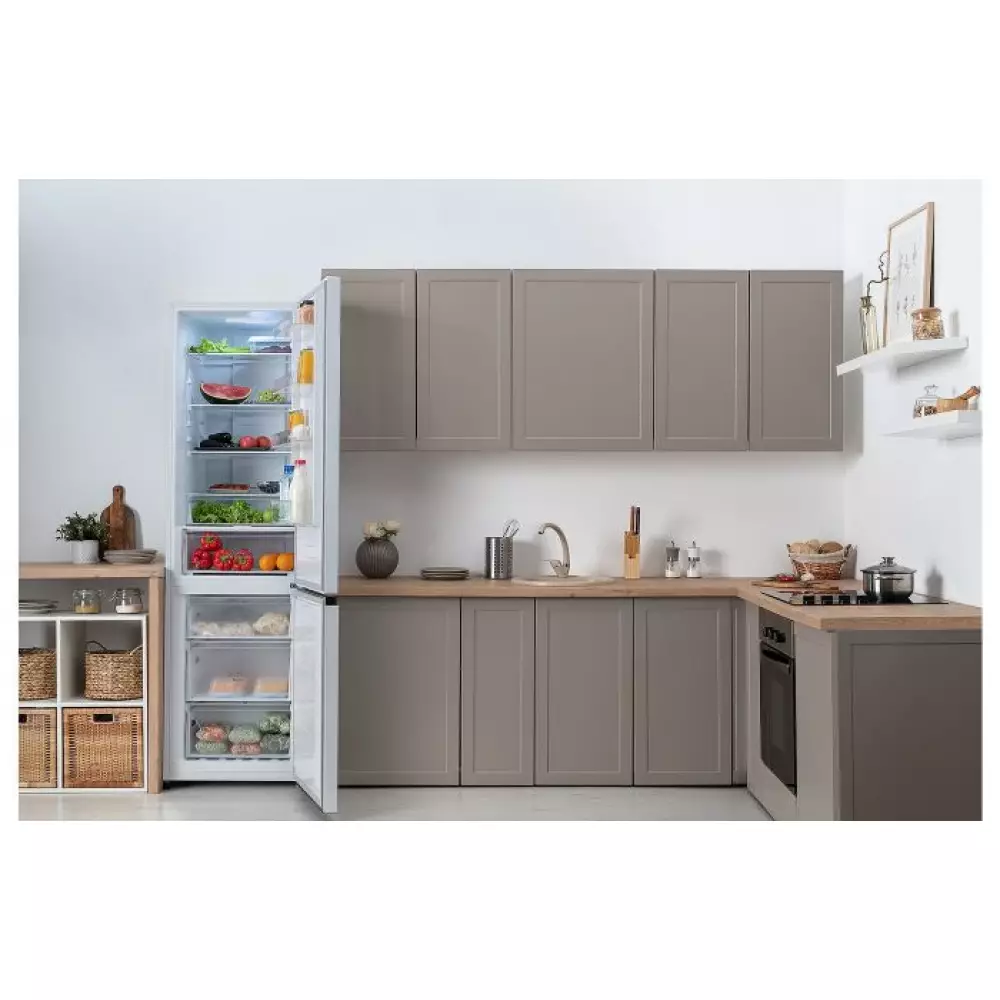 Холодильник Leran CBF 226 W NF