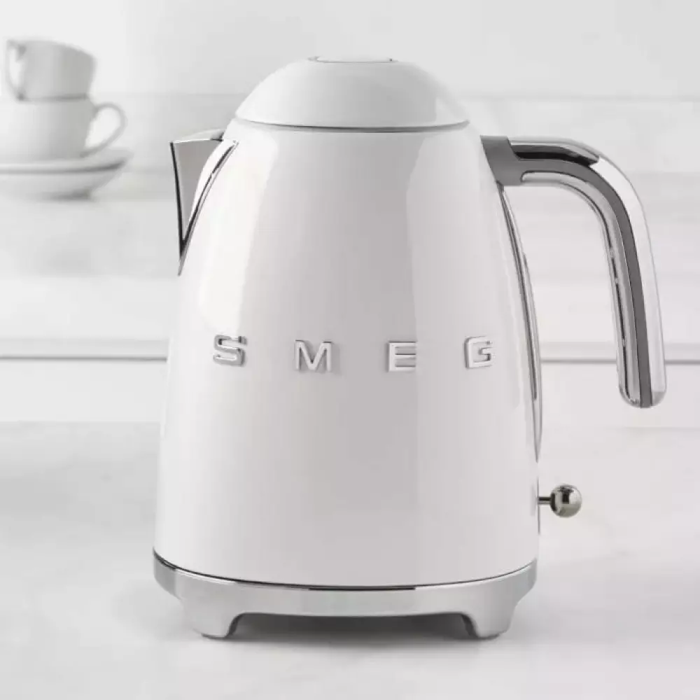 Электрический чайник Smeg KLF03WHEU, белый