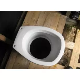 Унитаз дачный Ст. Оскол с сидением (46901100002)