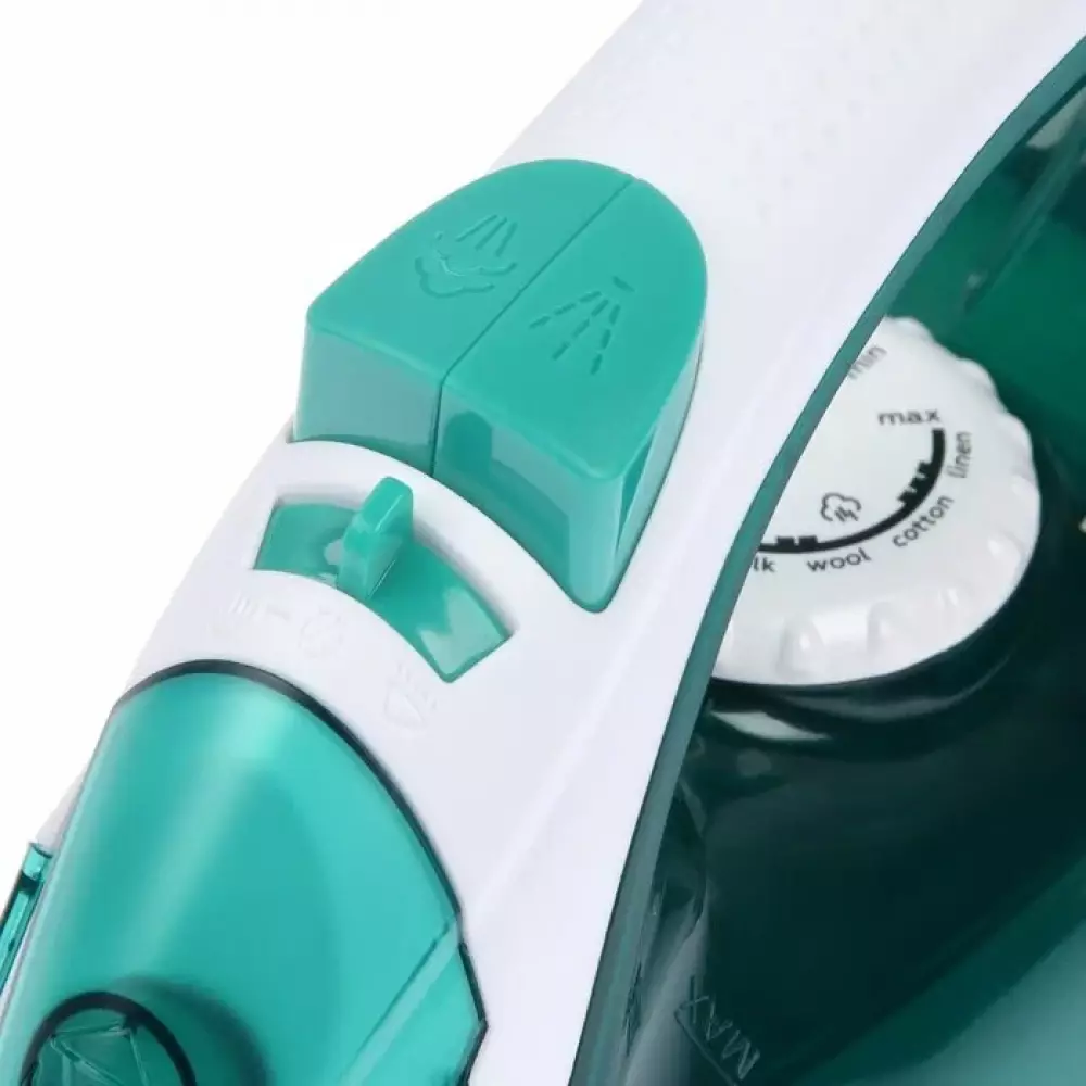 Утюг Blackton Bt SI3111 белый/зеленый